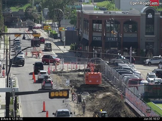 8 Avenue / 12 Street SE