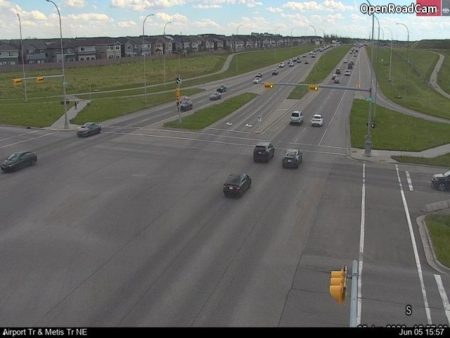 Airport Trail / Metis Trail NE