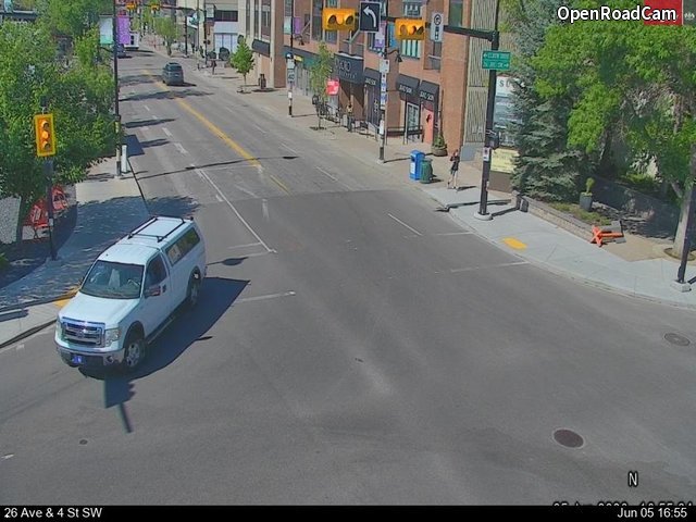26 Ave / 4 St SW