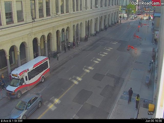 8 Ave / 1 St SW