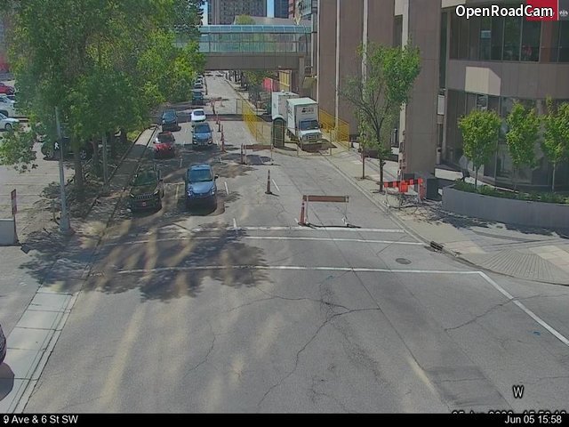 9 Ave / 6 St SW