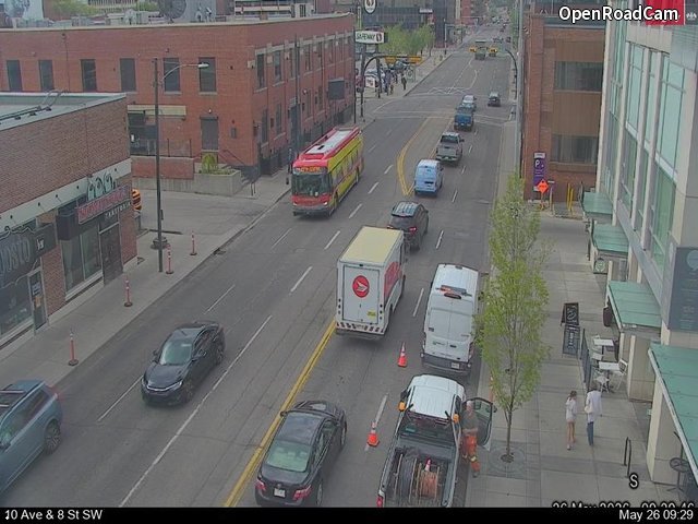 10 Ave / 8 St SW