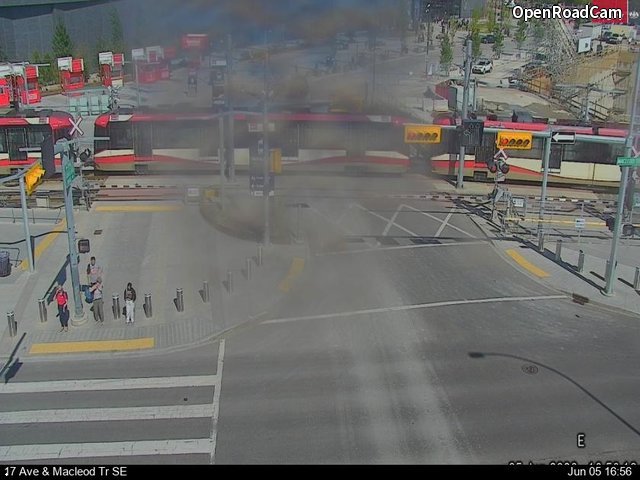 17 Avenue / Macleod Tr SE