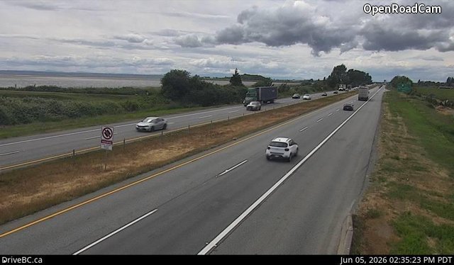 Hwy 99 at Mud Bay - W