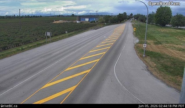 Hwy 17 at 56 Street - N
