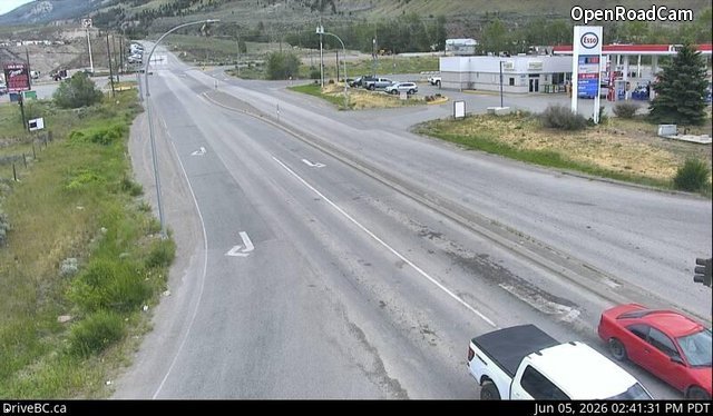 Halston Avenue / Paul Lake Road - E