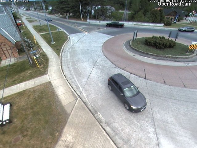 Highway 17 at Mattawan Roundabout