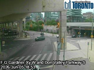 Lake Shore Boulevard near Cherry Street (1)