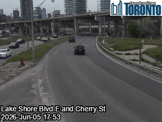 Lake Shore Boulevard near Cherry Street (2)
