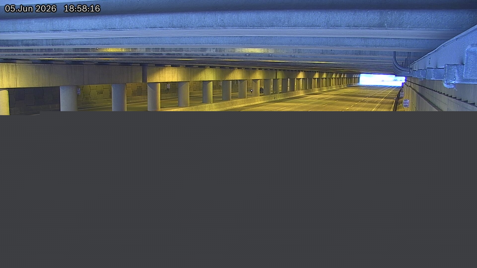 Highway 401 near Howard Avenue