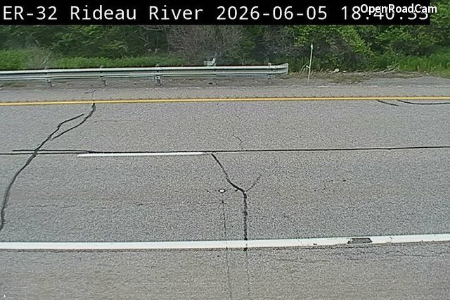 Highway 416 near Rideau River