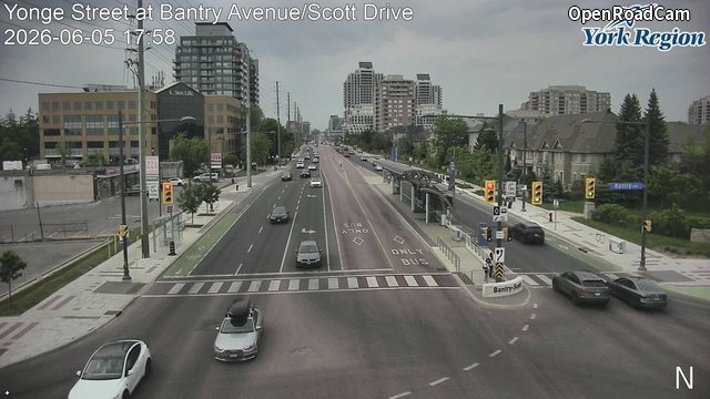 Yonge Street at Bantry Avenue/Scott Drive