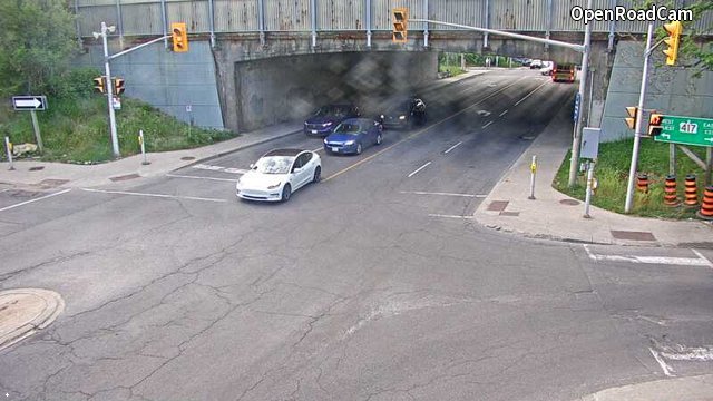 Highway 417 (East) & Parkdale