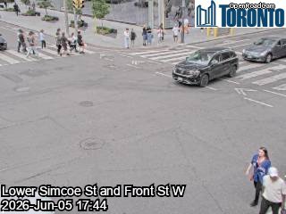 FRONT ST W & SIMCOE ST / LOWER SIMCOE ST