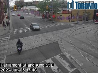 KING ST E & PARLIAMENT ST