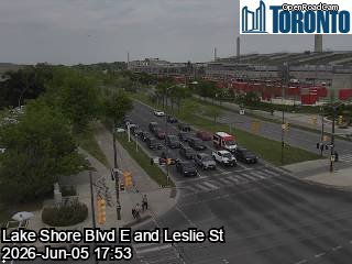 LAKE SHORE BLVD E & LESLIE ST
