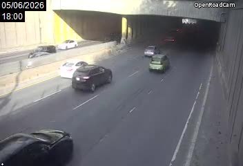 Aut. 15 à la hauteur du tunnel Notre-Dame-de-Grâce (côté nord)