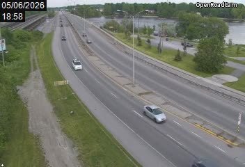 Aut. 20 à la hauteur du pont Taschereau (côté Vaudreuil-Dorion)