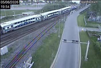 Route 112 (direction est) à la hauteur du pont Victoria (côté Montréal)