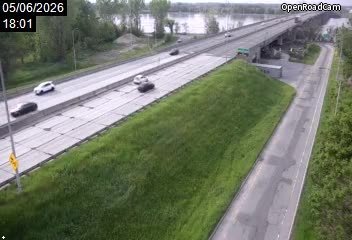 Aut. 40 à la hauteur du pont Charles-De Gaulle (côté Montréal)