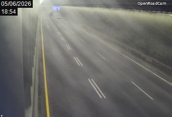 Aut. 740 (direction nord) dans le tunnel Robert-Bourassa
