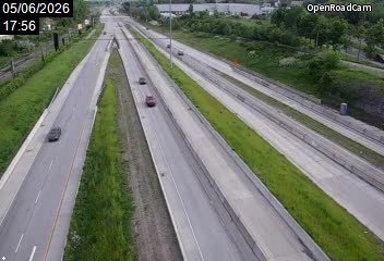 Av. Souligny à la hauteur de l'aut. 25