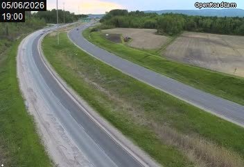 Aut. 40 (direction ouest) à l'est de la route 138