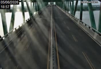 Aut. 55 (direction nord) dans la travée sud du pont Laviolette