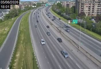 Aut. 15 (direction sud) à la hauteur du boul. de l’Acadie