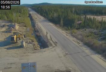 Route 389 à la hauteur de la Rivière-Mouchalagane (km 418)