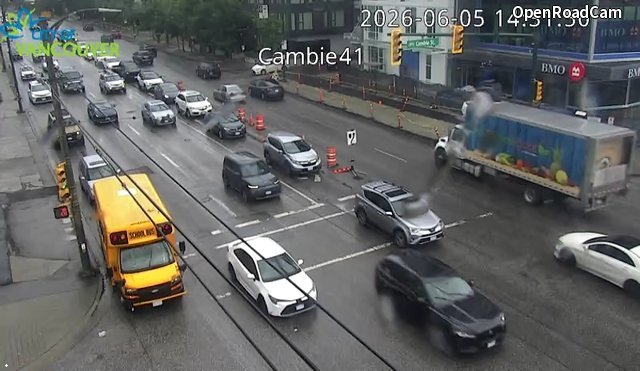 Cambie St and W 41st Ave - East