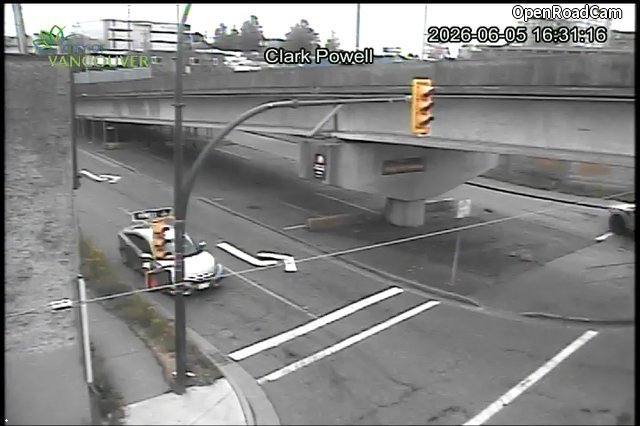 Clark Dr and Powell St - South