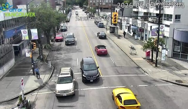 Sasamat St and W 10th Ave - West