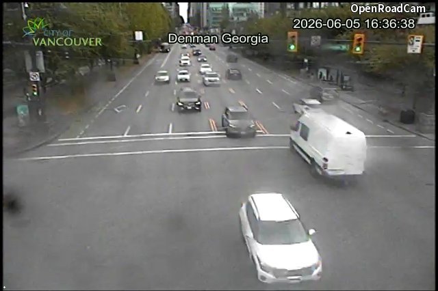 W Georgia St and Denman St - East