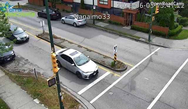 Nanaimo St and E 33rd Ave - South