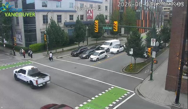 Quebec St and E 2nd Ave - South