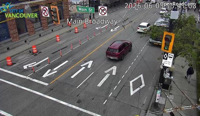 Main St and E Broadway - East