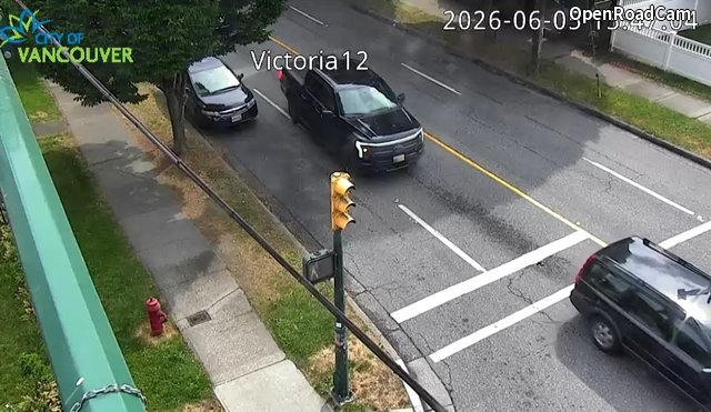 Victoria Dr and E 12th Ave - South